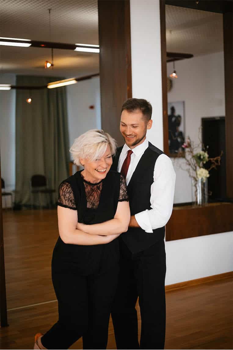 Spaß haben bei MR SHERMAN Tanzkurse für Anfänger