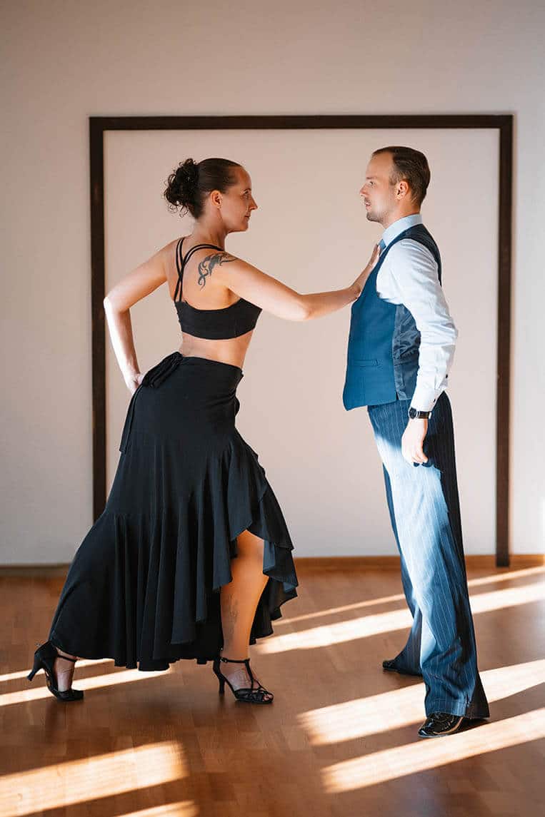 Pro-Am Tanzpaar im Tanzkurs im MR SHERMAN Pro-Am Tanzstudio