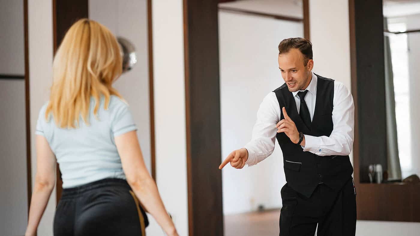 mr-sherman-tb_0000s_0017_dance-2